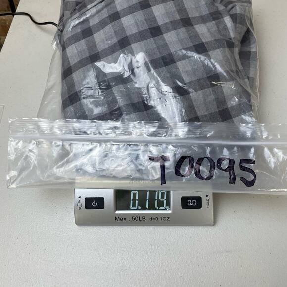 Banana Republic Slim Fit Luxe Flannel Button Up Shirt Size XLarge Gray Plaid - Picture 7 of 7